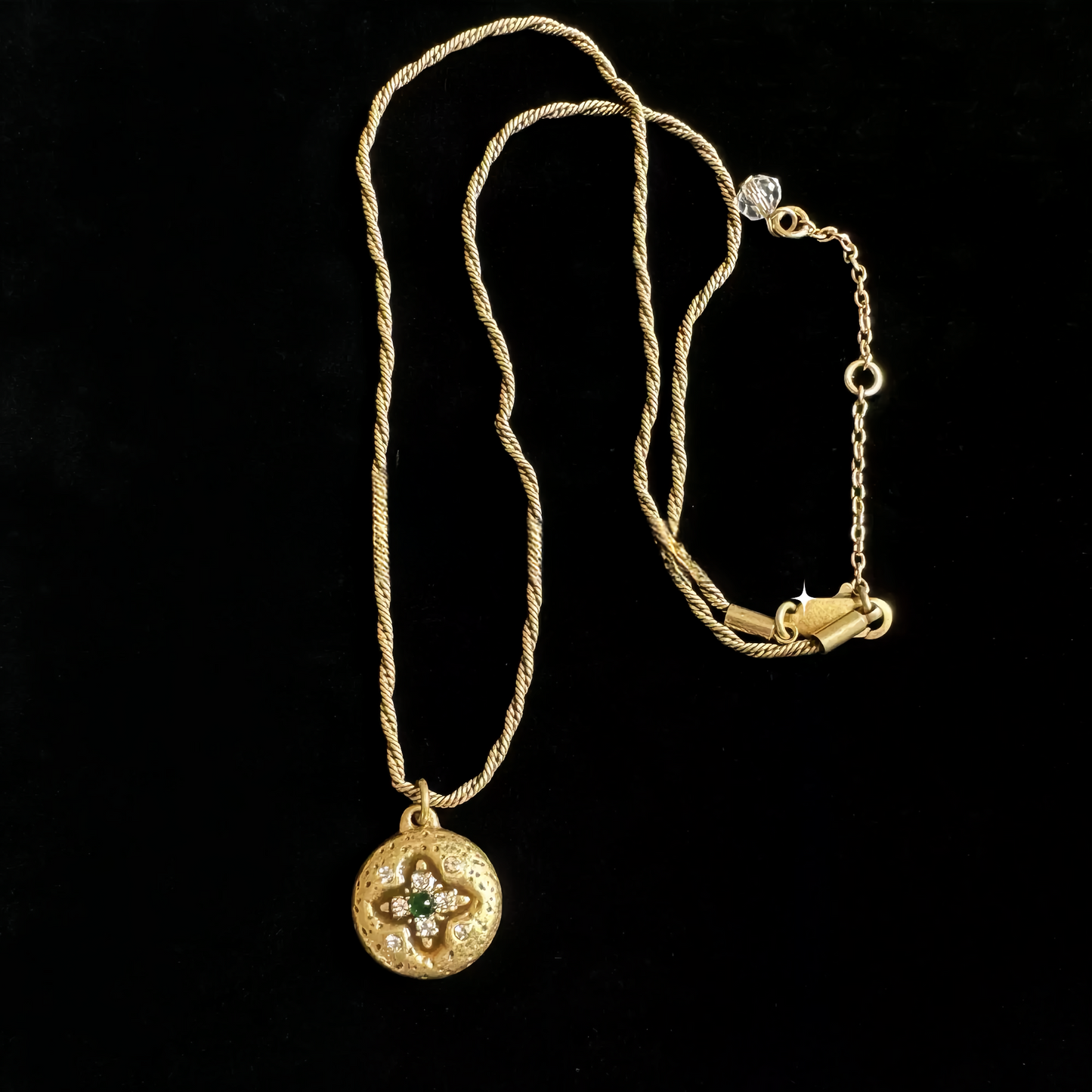 ➡️V Necklace 14