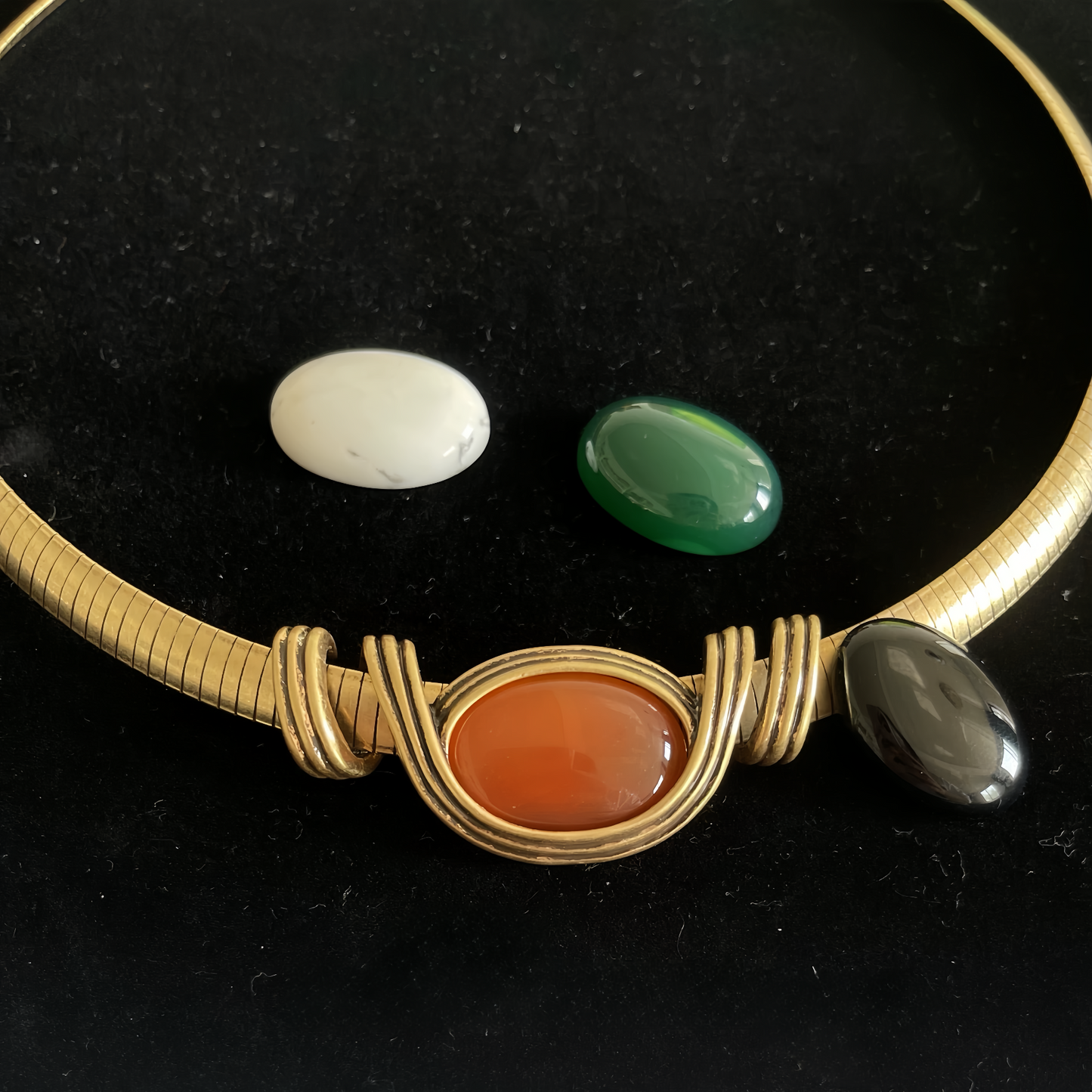 ➡️V Necklace 22