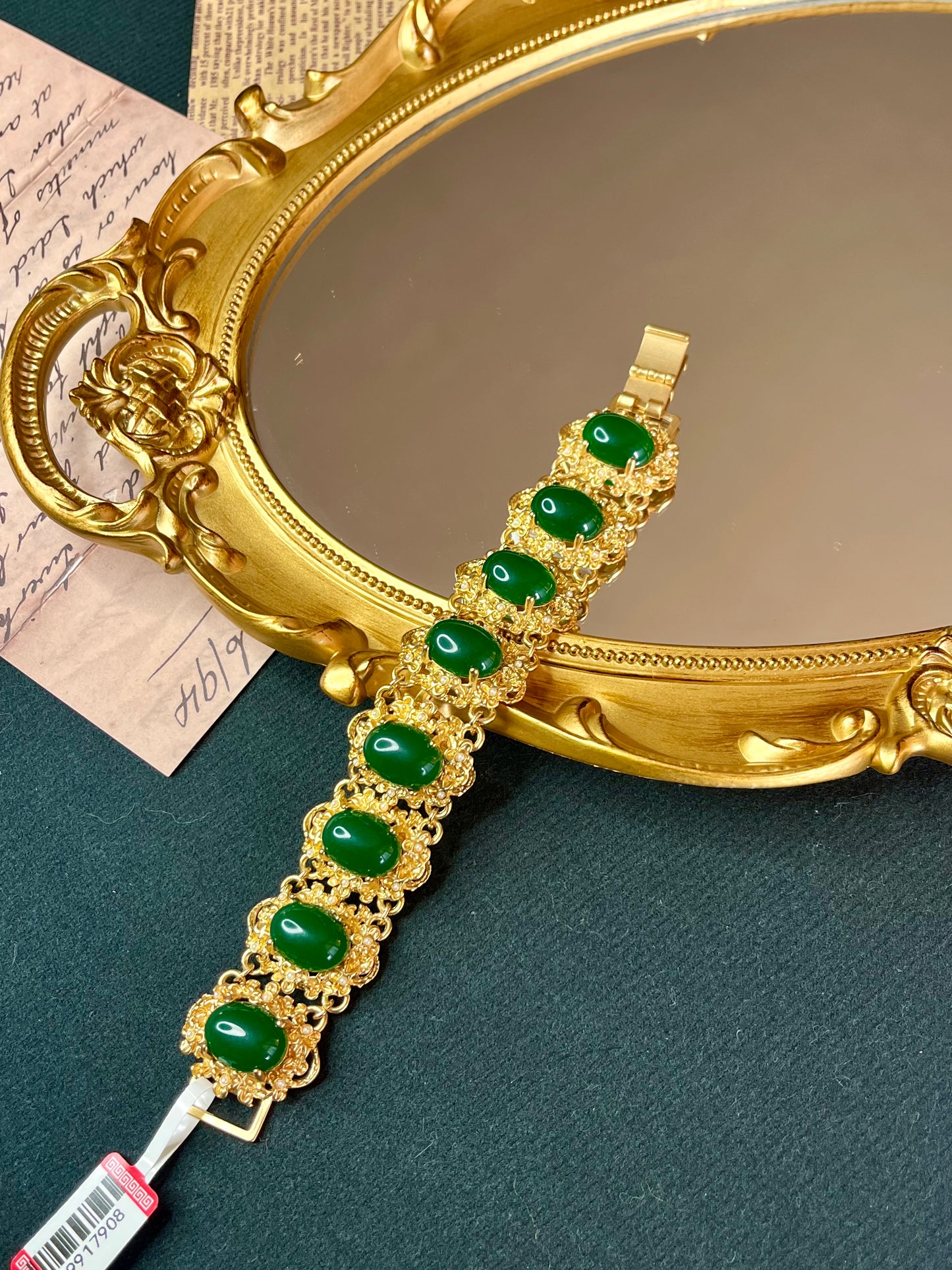➡️V Bracelet 10