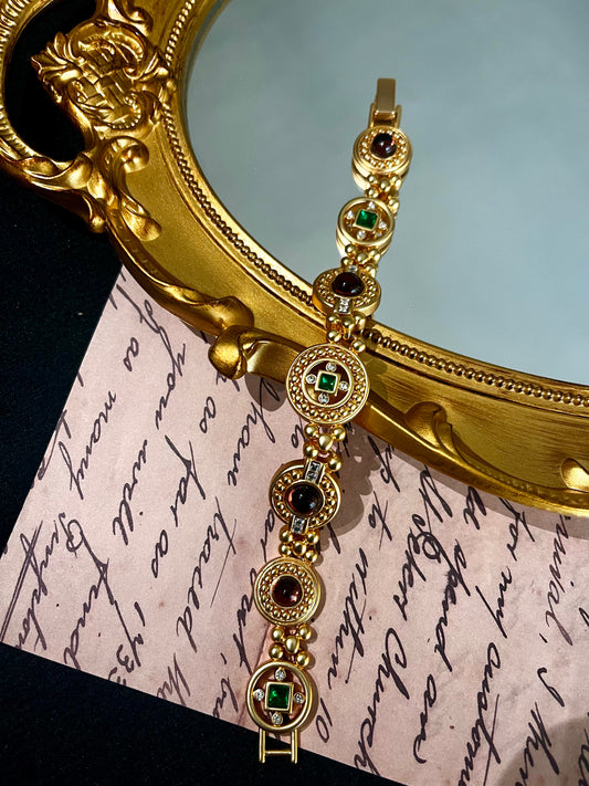 ➡️V Bracelet 04