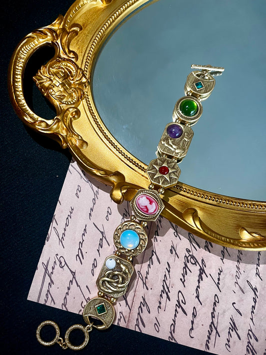 ➡️V Bracelet 03