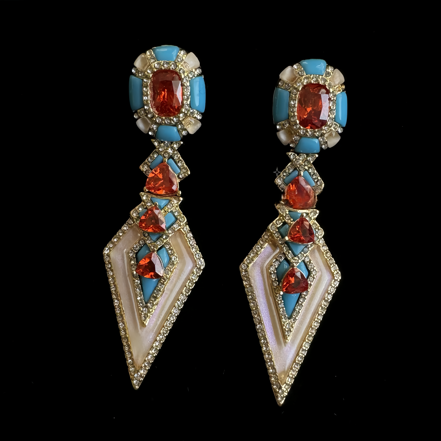 ➡️V Earring 03