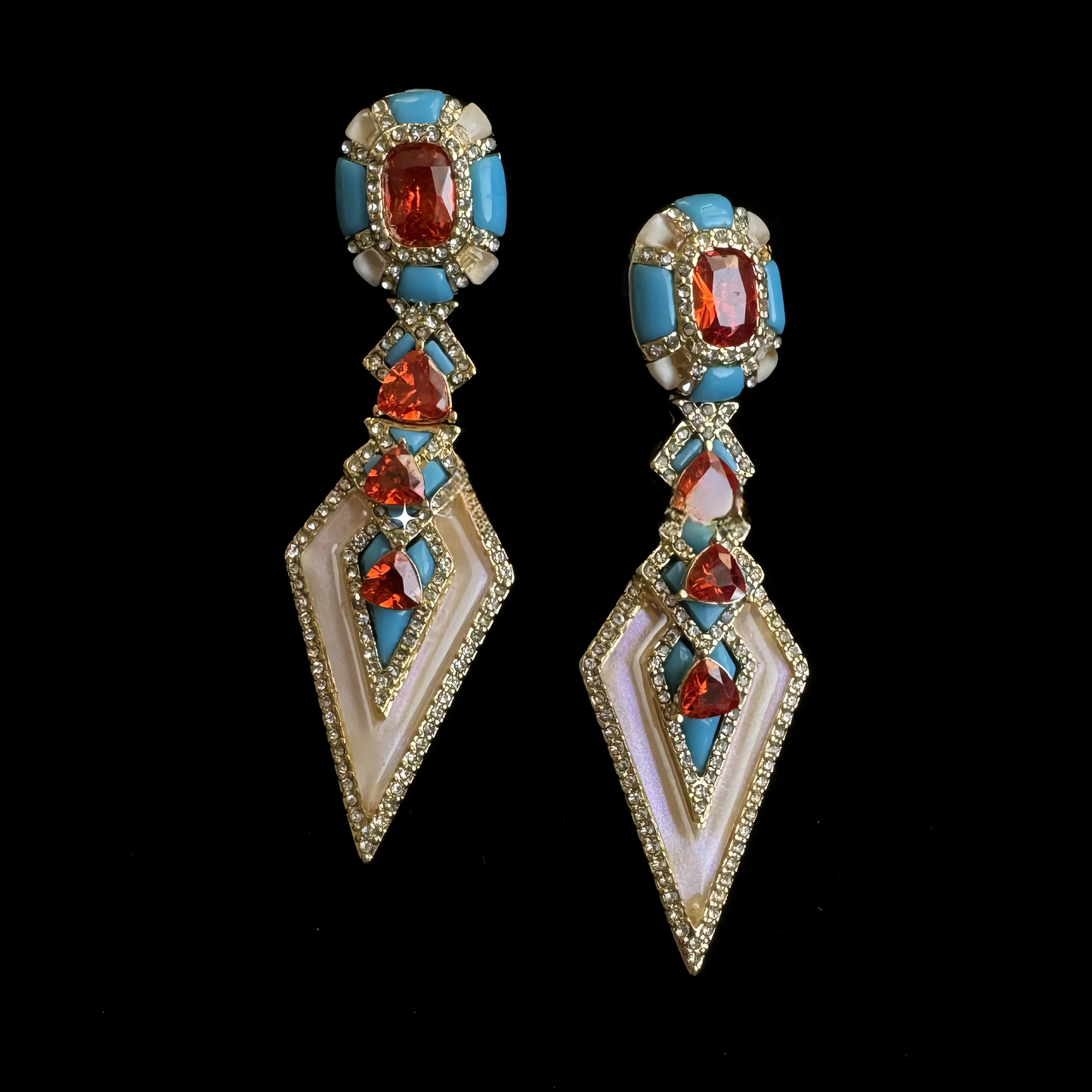 ➡️V Earring 03