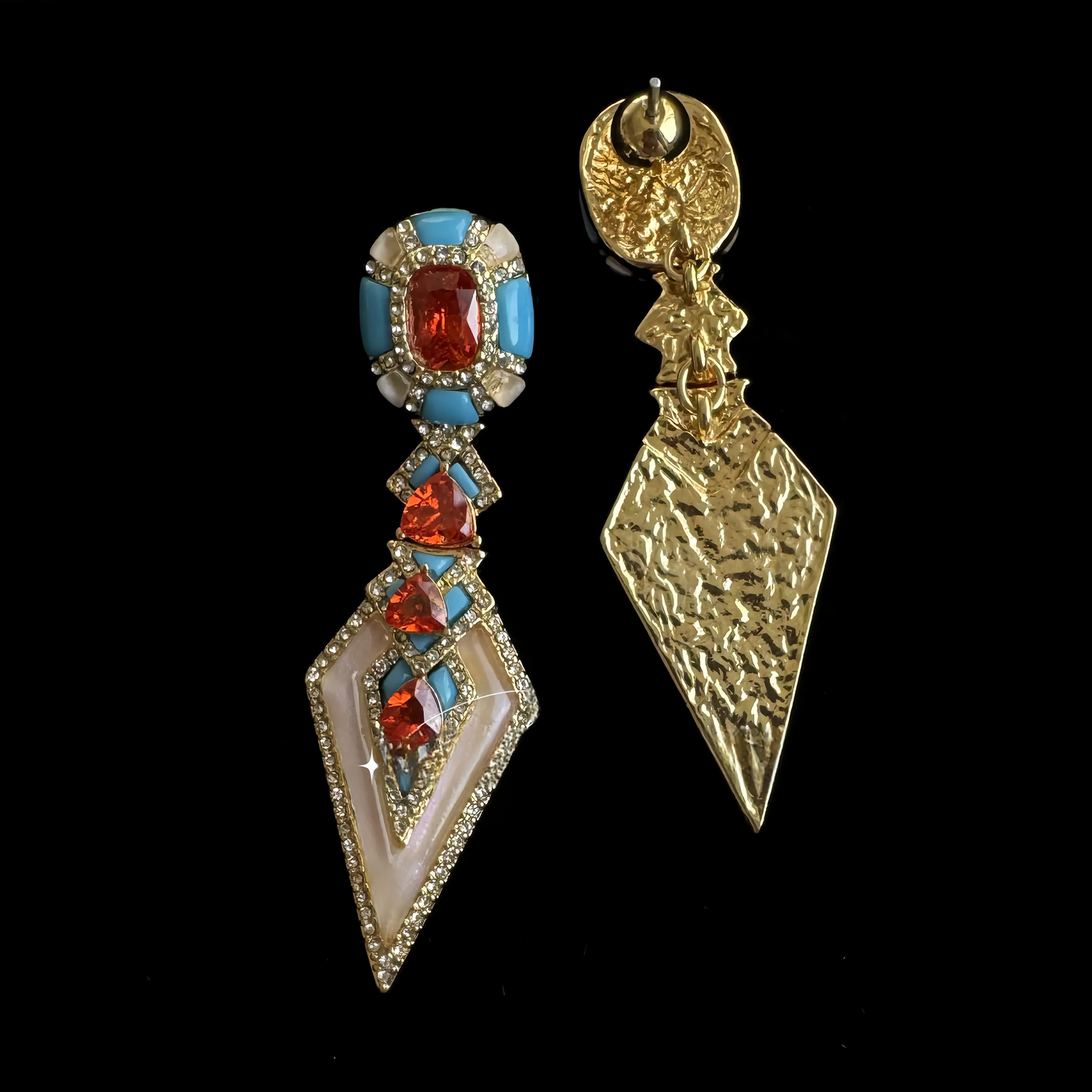 ➡️V Earring 03